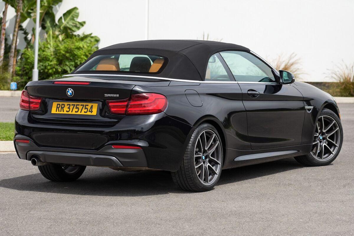 BMW 218i Cabrio 2019 — photo 2