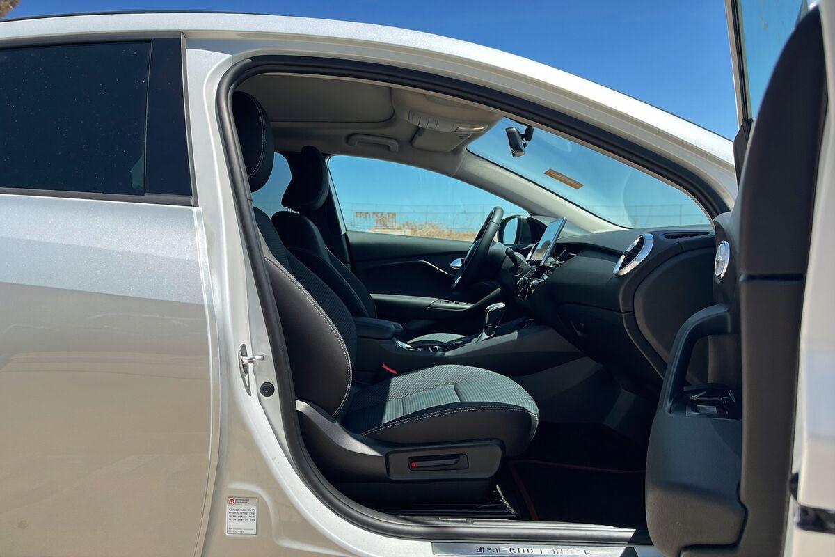 Nissan Leaf 2024 — photo 4