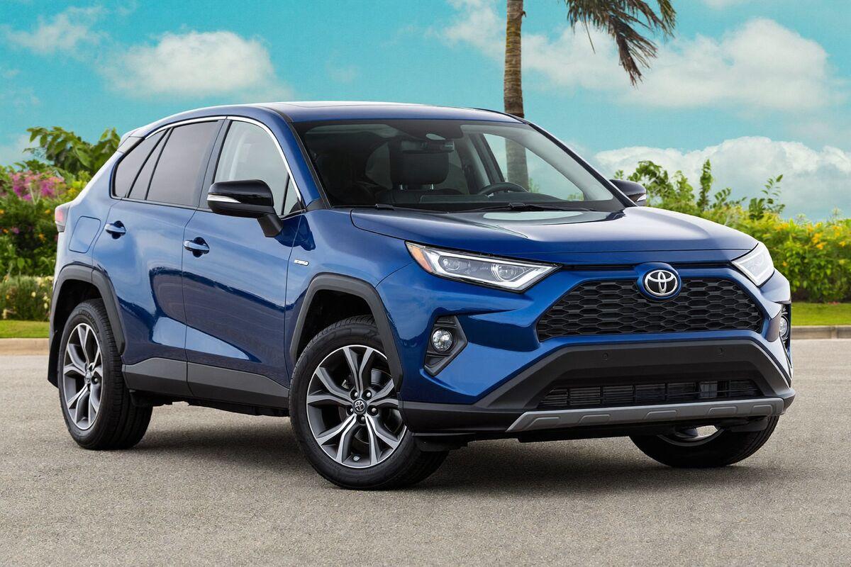 photo · Toyota RAV4 2024